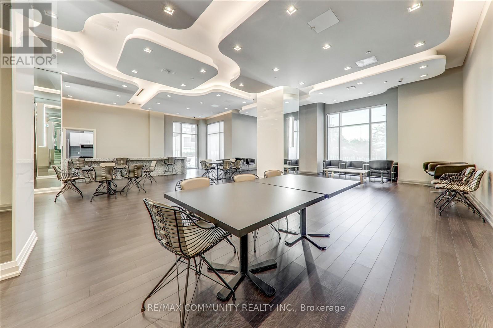 2010 - 20 Meadowglen Place, Toronto, Ontario  M1G 0A9 - Photo 30 - E12530148