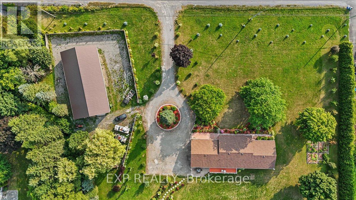 3382 Carp Road, Ottawa, Ontario K0A 1L0 - Photo 3 - X12384744