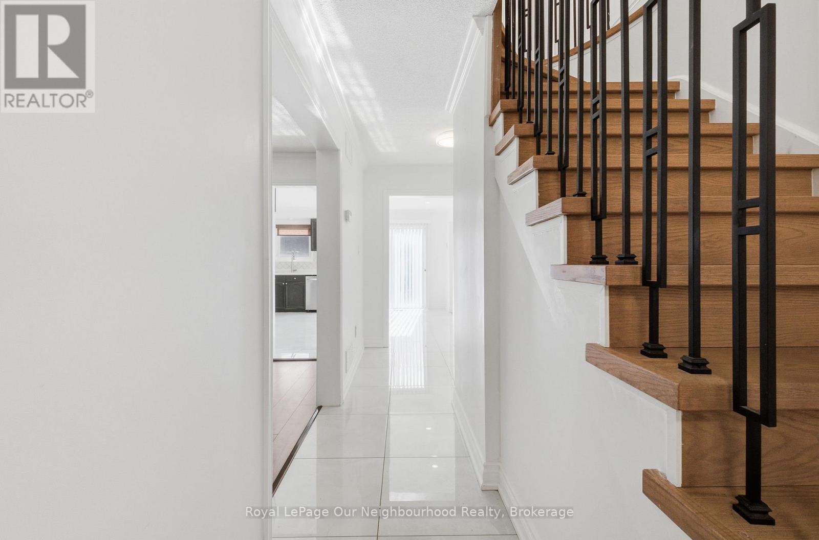 49 Rolling Acres Drive, Whitby, Ontario  L1R 2A1 - Photo 11 - E12530406