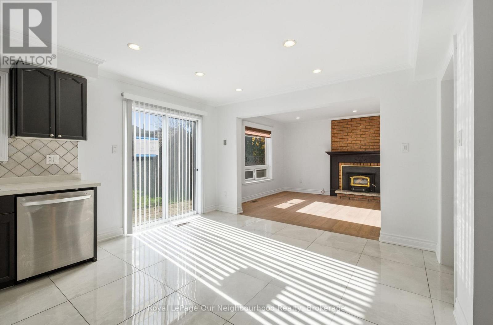 49 Rolling Acres Drive, Whitby, Ontario  L1R 2A1 - Photo 19 - E12530406