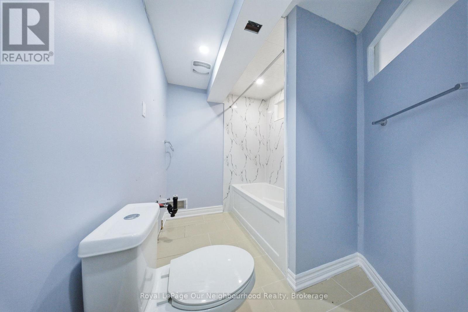 49 Rolling Acres Drive, Whitby, Ontario  L1R 2A1 - Photo 45 - E12530406