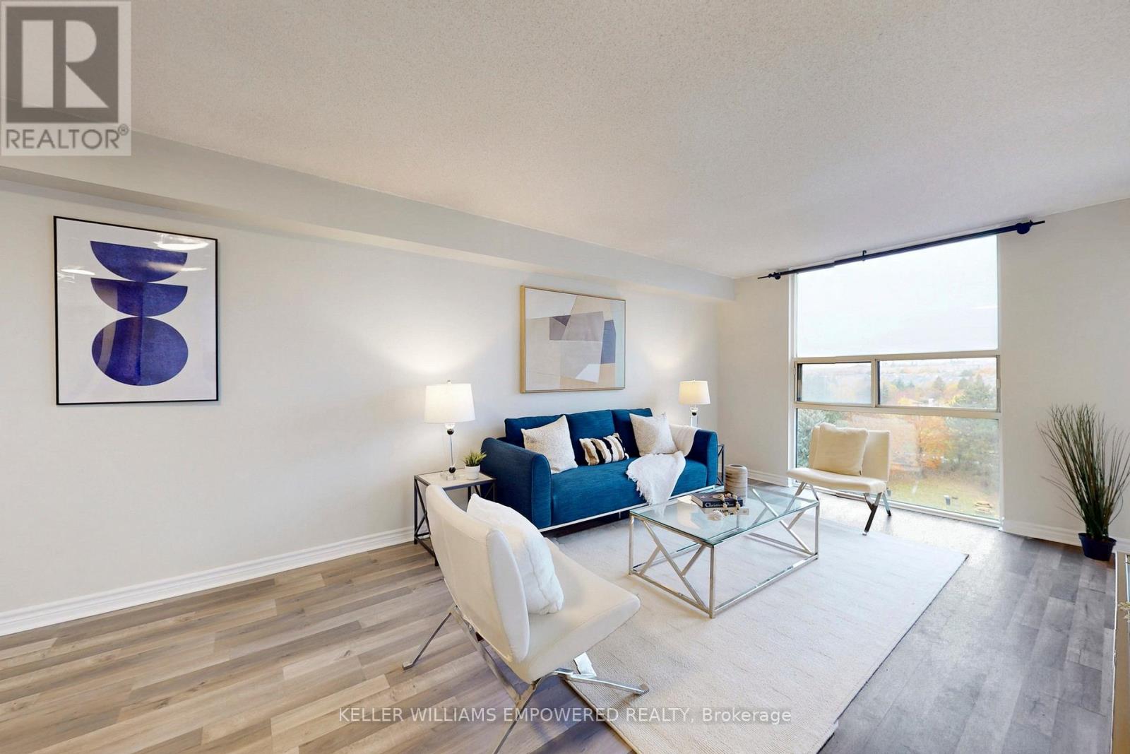 707 - 20 Harding Boulevard W, Richmond Hill, Ontario  L4C 9S4 - Photo 8 - N12530090