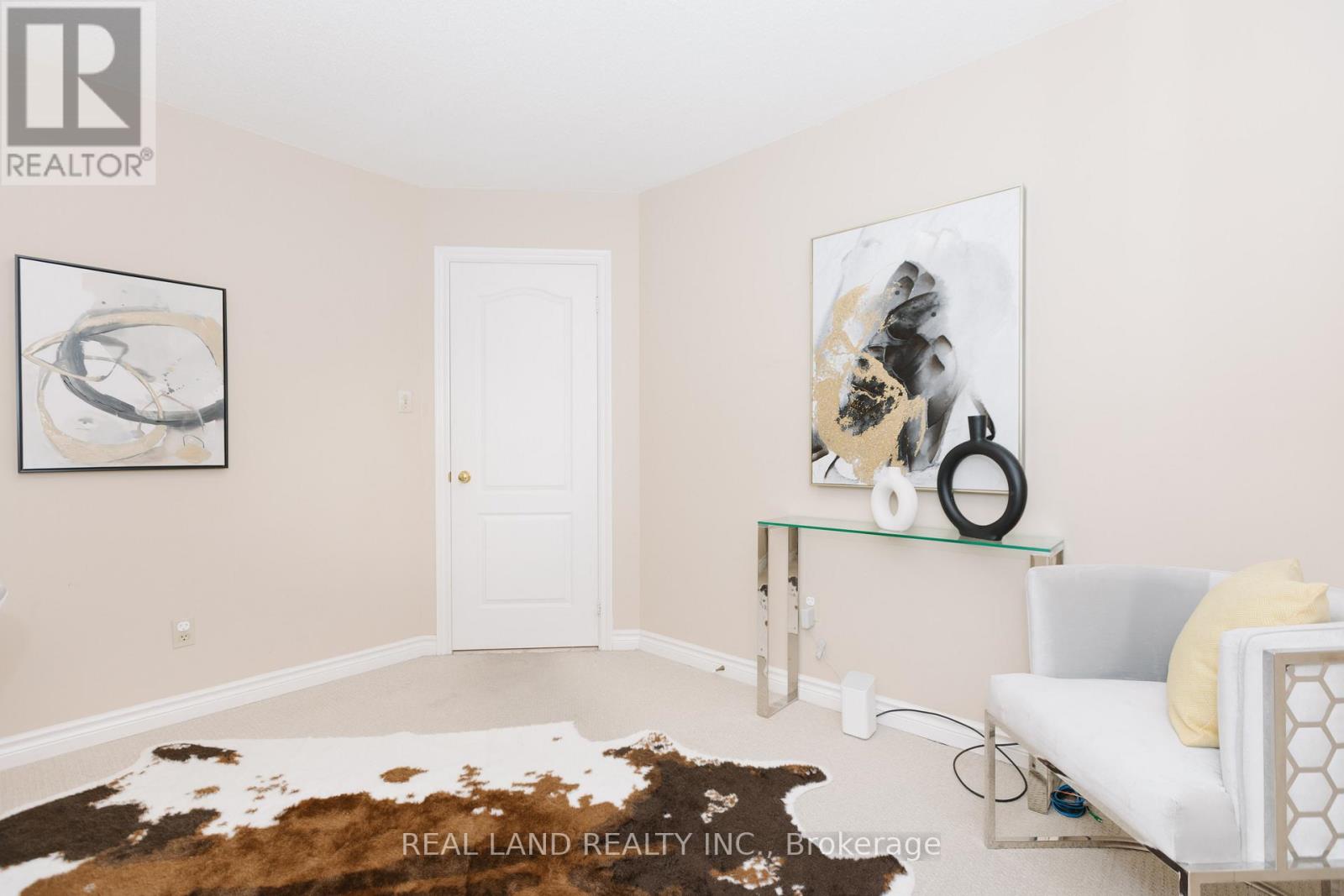 6 Mcgee Crescent, Aurora, Ontario  L4G 6L8 - Photo 15 - N12530122