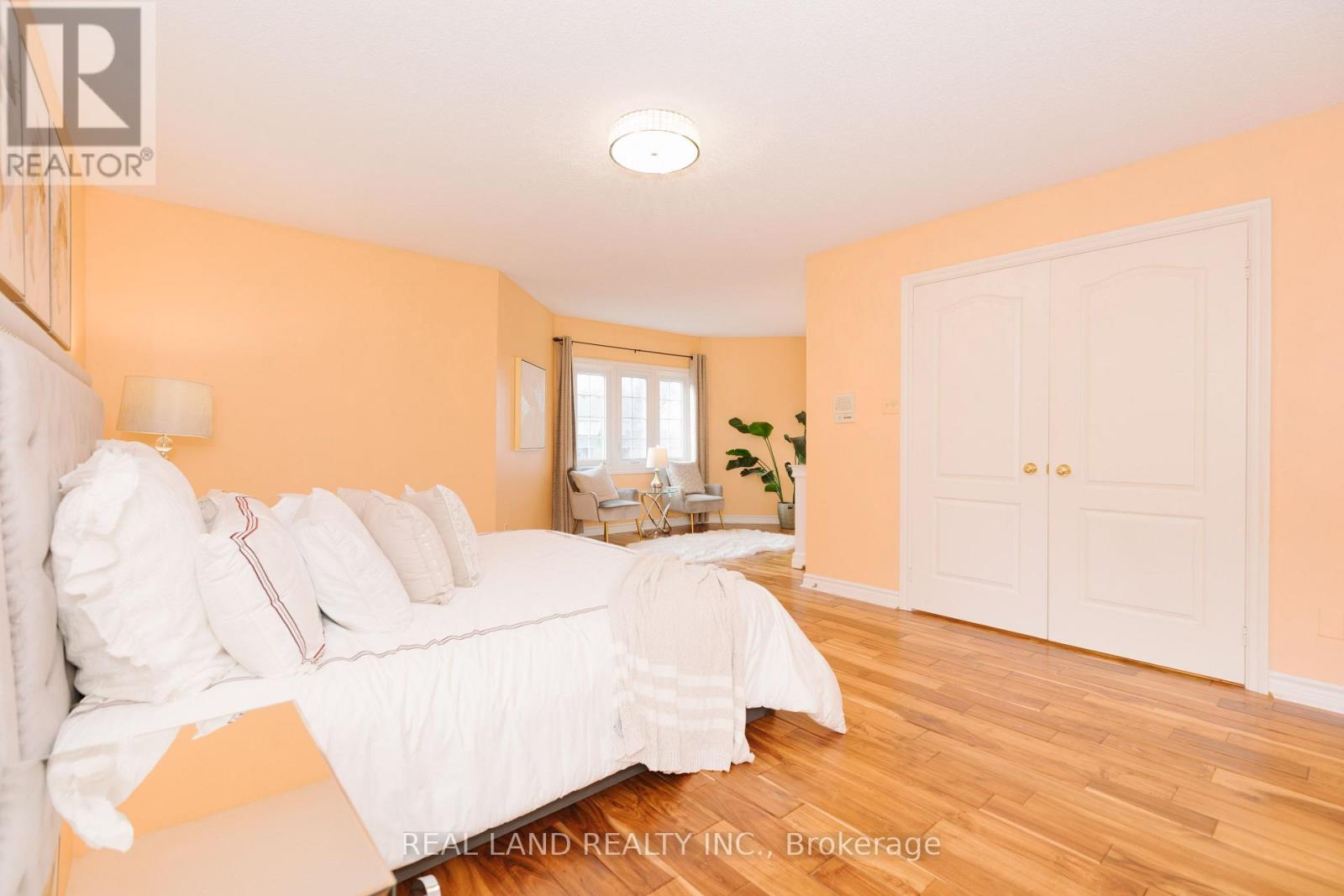 6 Mcgee Crescent, Aurora, Ontario  L4G 6L8 - Photo 26 - N12530122