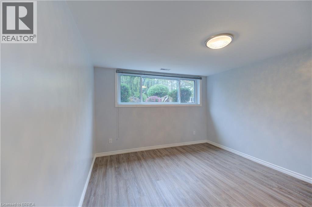 19 Melbourne Crescent, Brantford, Ontario  N3S 7G2 - Photo 34 - 40772697