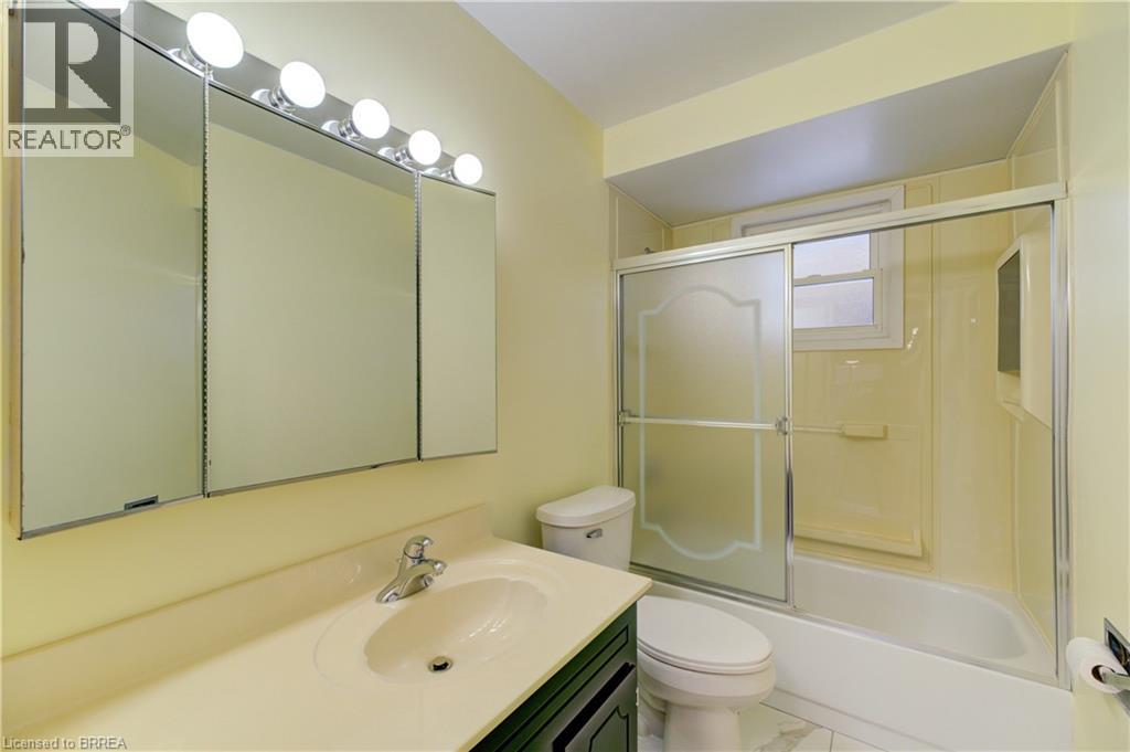 19 Melbourne Crescent, Brantford, Ontario  N3S 7G2 - Photo 26 - 40772697