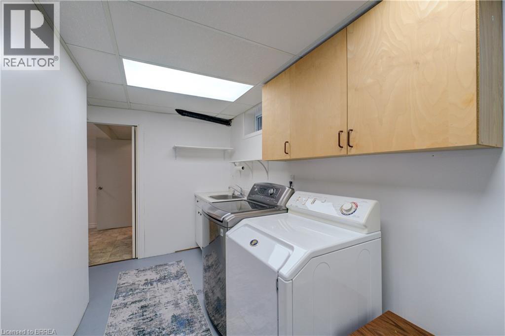 19 Melbourne Crescent, Brantford, Ontario  N3S 7G2 - Photo 39 - 40772697