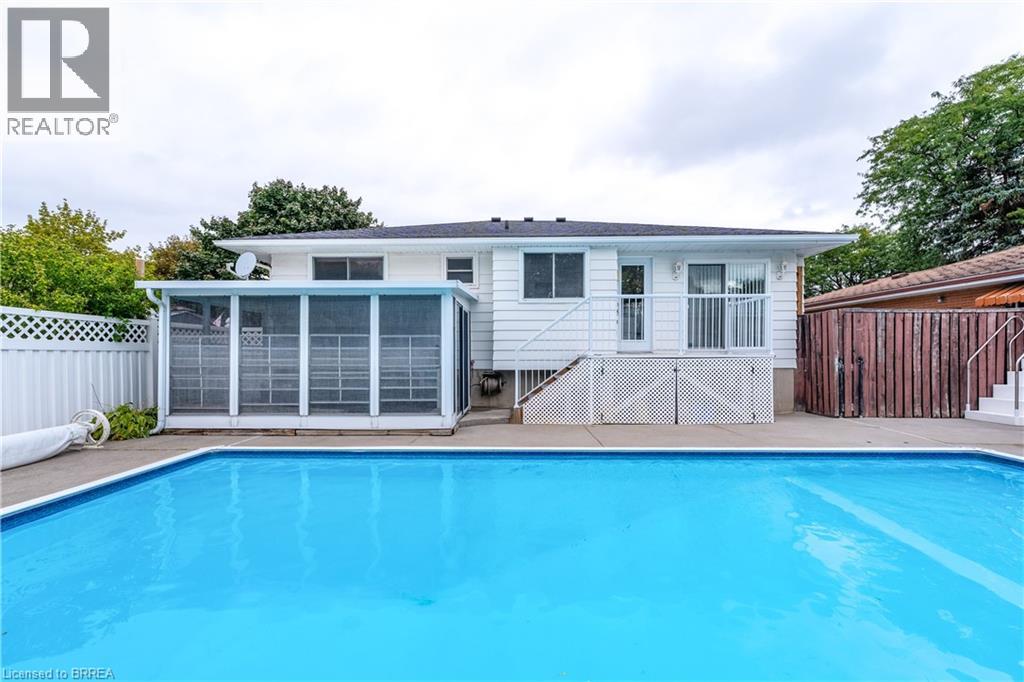 19 Melbourne Crescent, Brantford, Ontario  N3S 7G2 - Photo 43 - 40772697