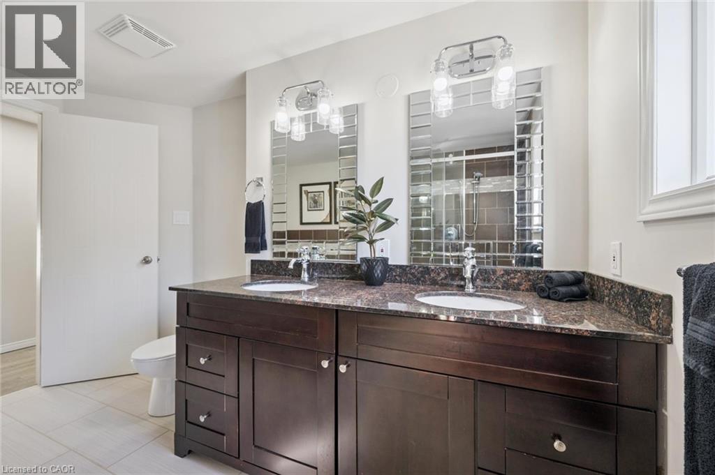 523 Exmoor Street, Waterloo, Ontario N2K 3T8 - Photo 26 - 40779552