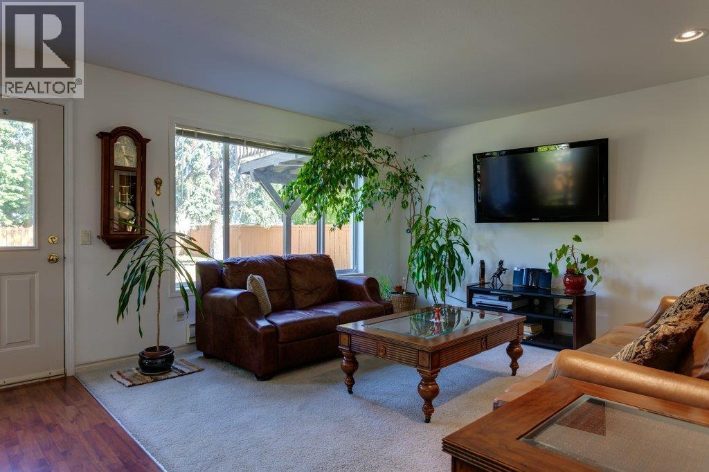 4541 Gordon Drive, Kelowna, British Columbia  V1W 1T3 - Photo 7 - 10367277