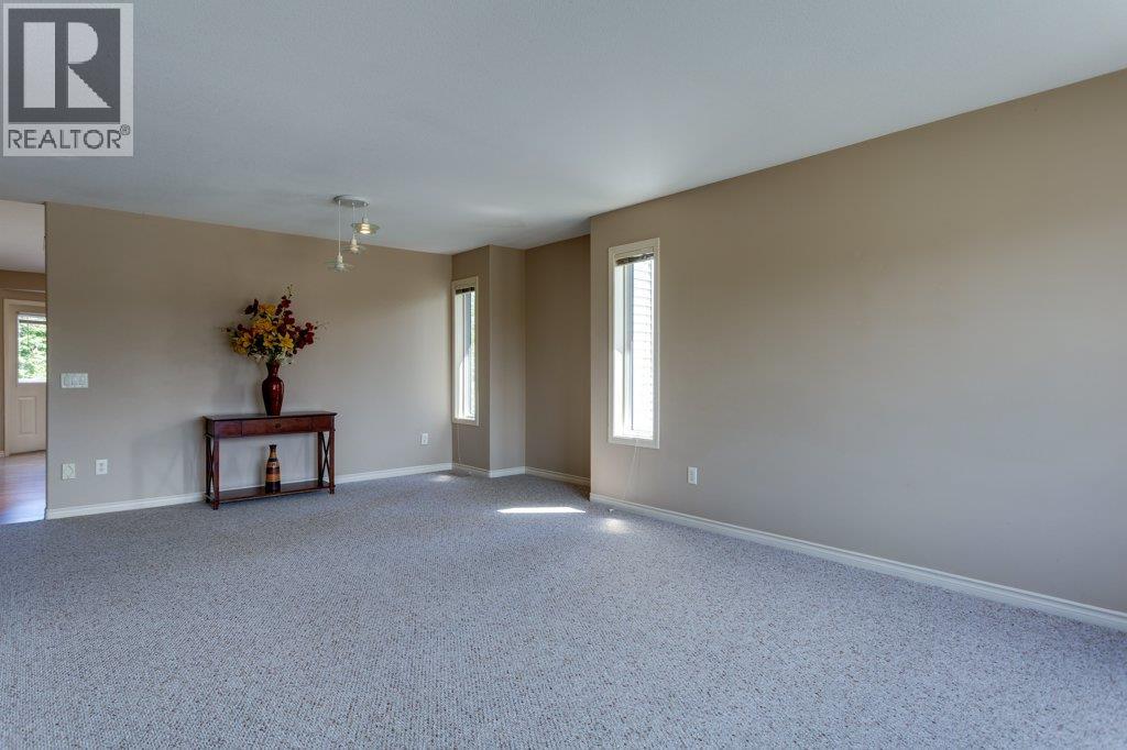 4541 Gordon Drive, Kelowna, British Columbia  V1W 1T3 - Photo 24 - 10367277