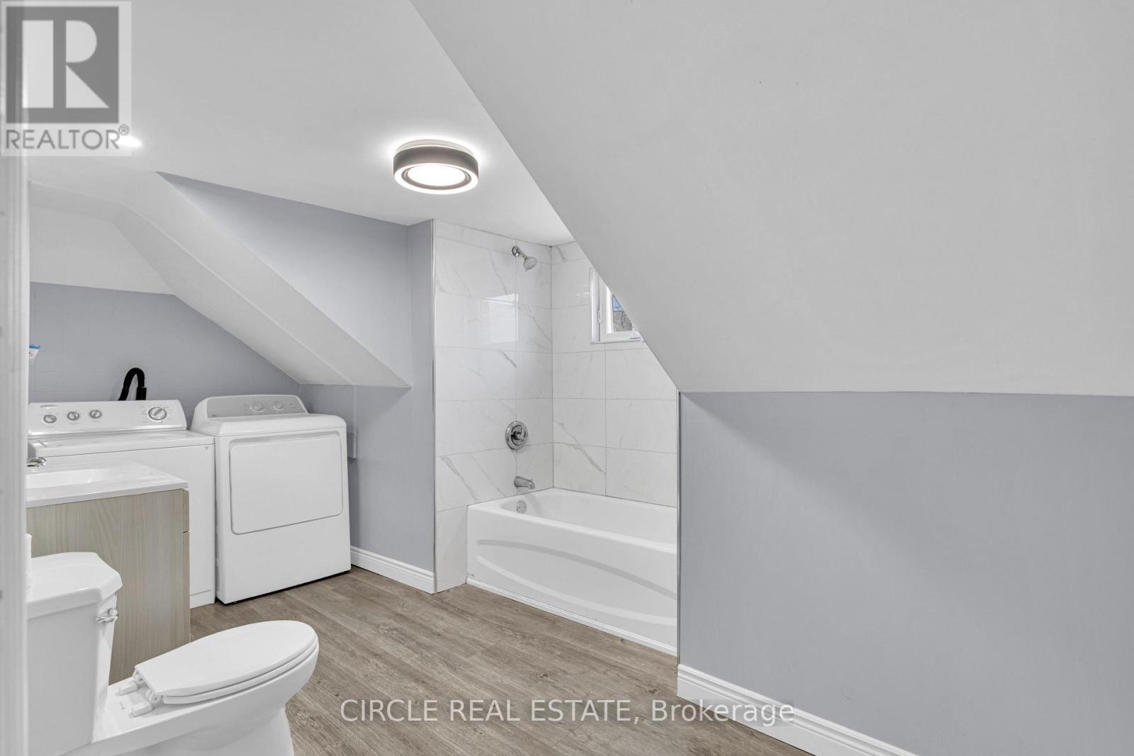 294 Louis Avenue, Windsor, Ontario  N9A 1W2 - Photo 12 - X12525688