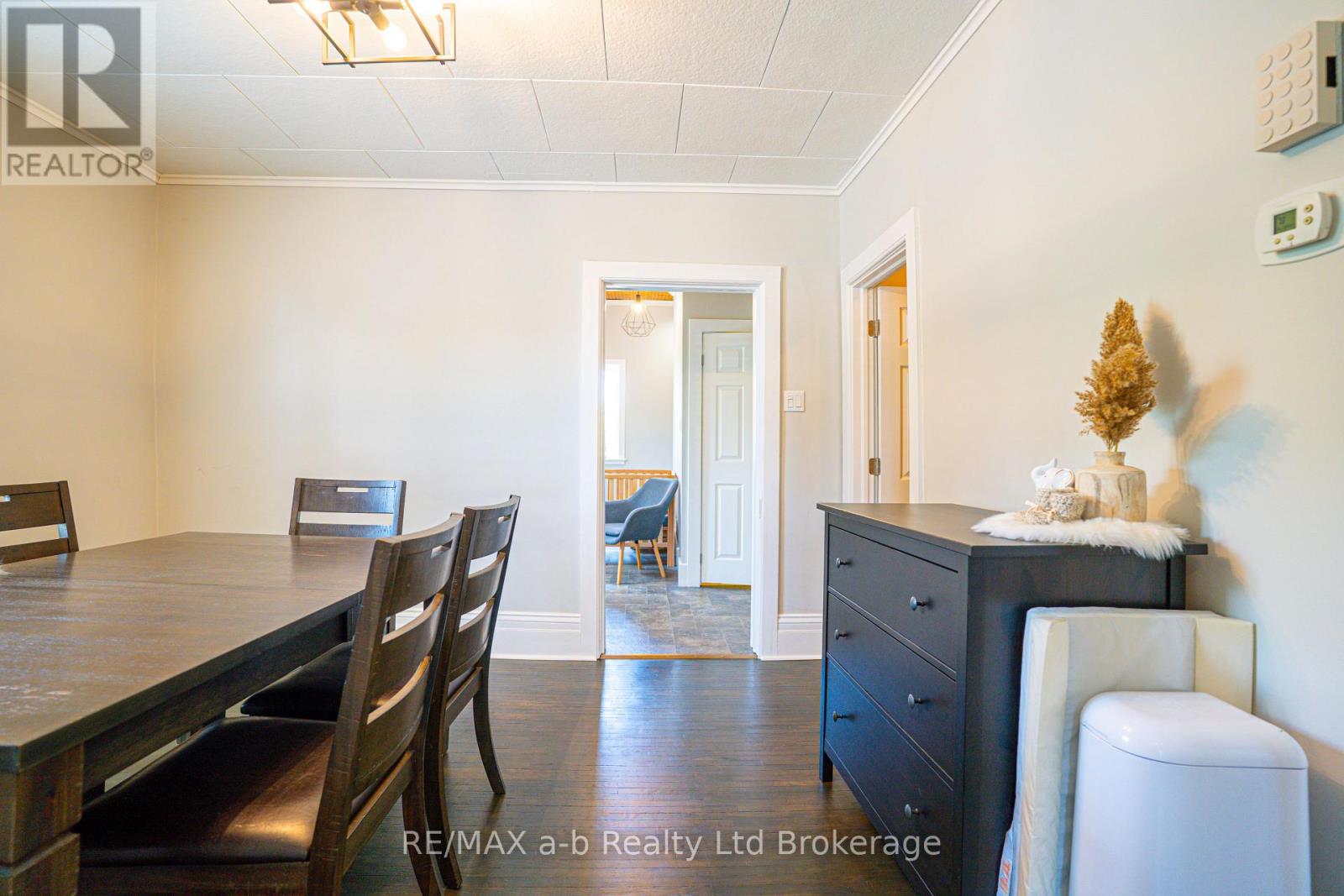 671 Henry Street, Woodstock, Ontario  N4S 1Y2 - Photo 11 - X12530190