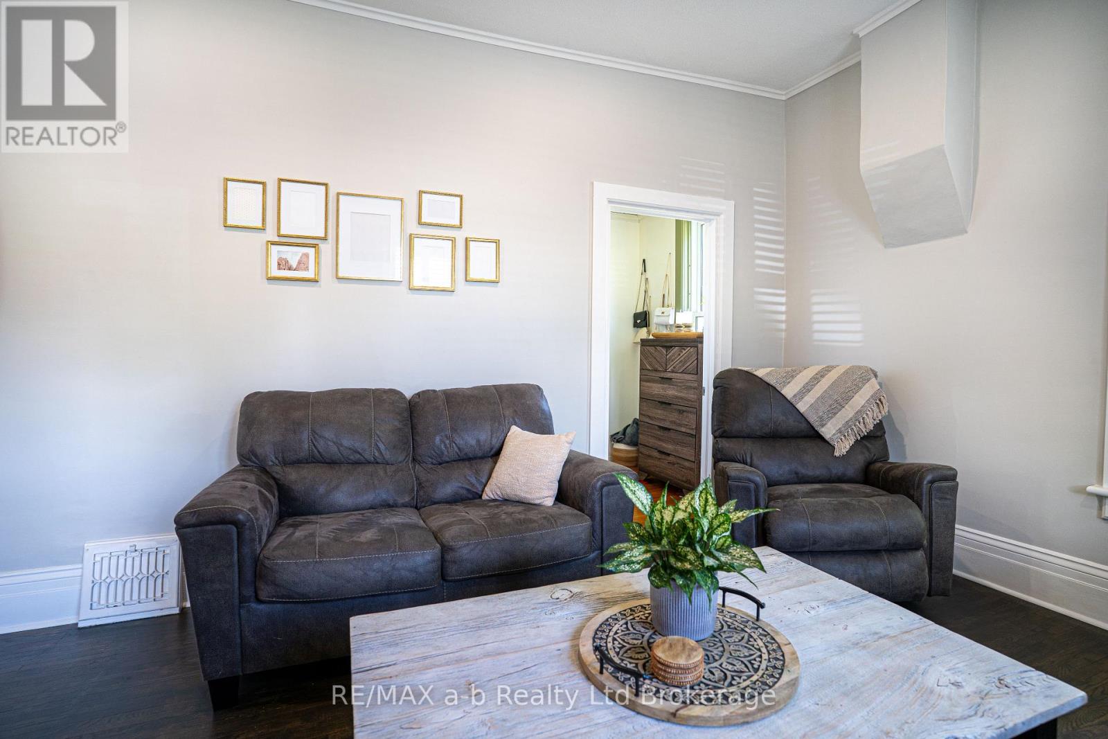 671 Henry Street, Woodstock, Ontario  N4S 1Y2 - Photo 19 - X12530190