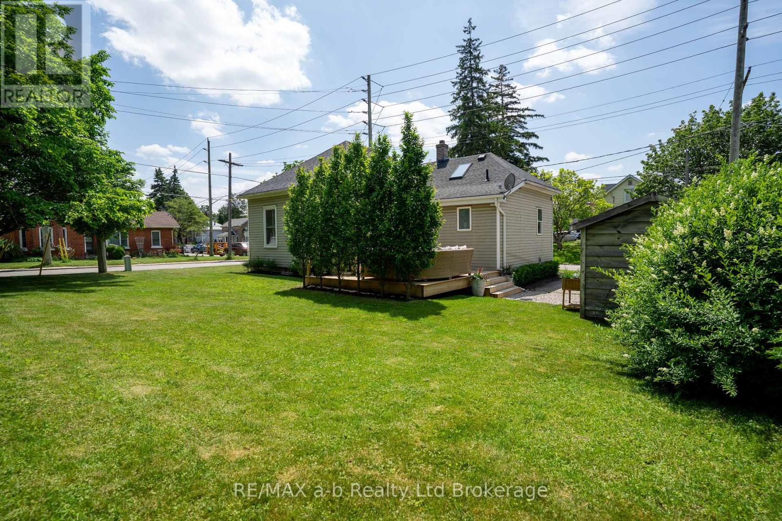 671 Henry Street, Woodstock, Ontario  N4S 1Y2 - Photo 5 - X12530190