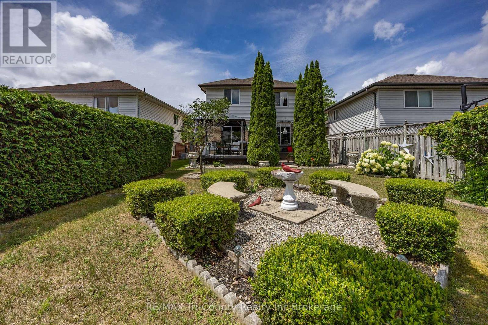 21 Kara Lane, Tillsonburg, Ontario  N4G 5M3 - Photo 28 - X12530286