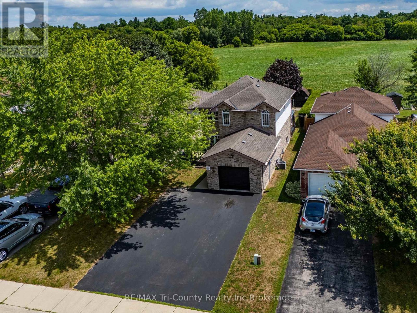 21 Kara Lane, Tillsonburg, Ontario  N4G 5M3 - Photo 30 - X12530286