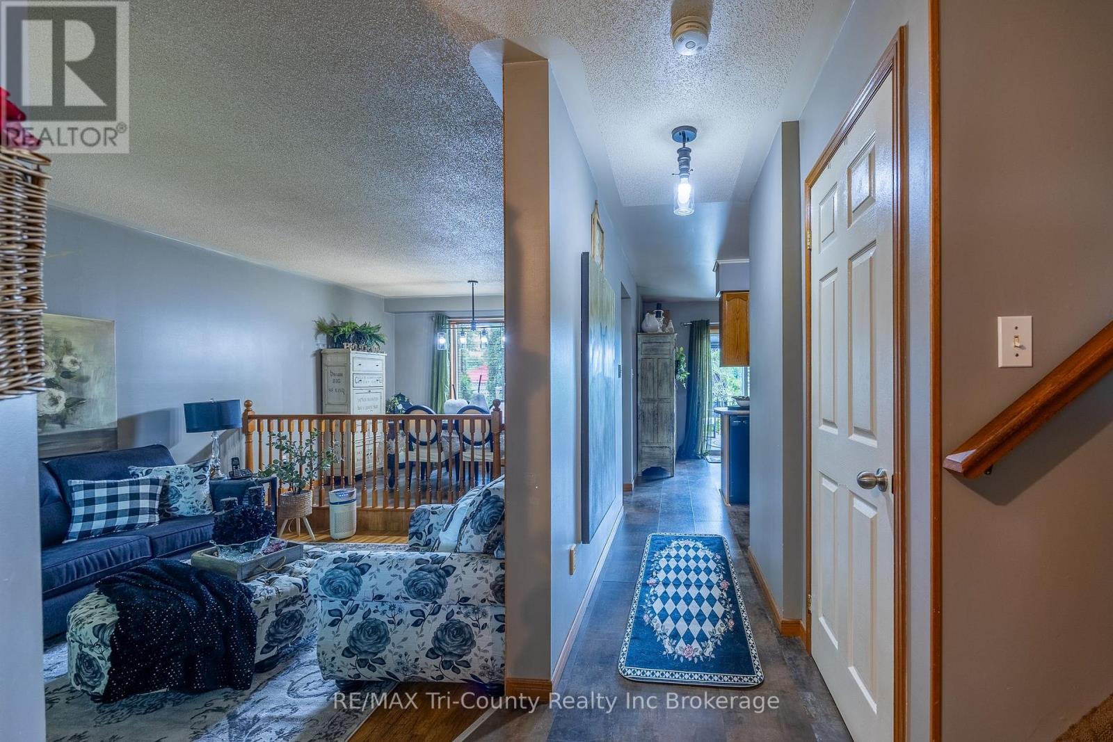 21 Kara Lane, Tillsonburg, Ontario  N4G 5M3 - Photo 4 - X12530286