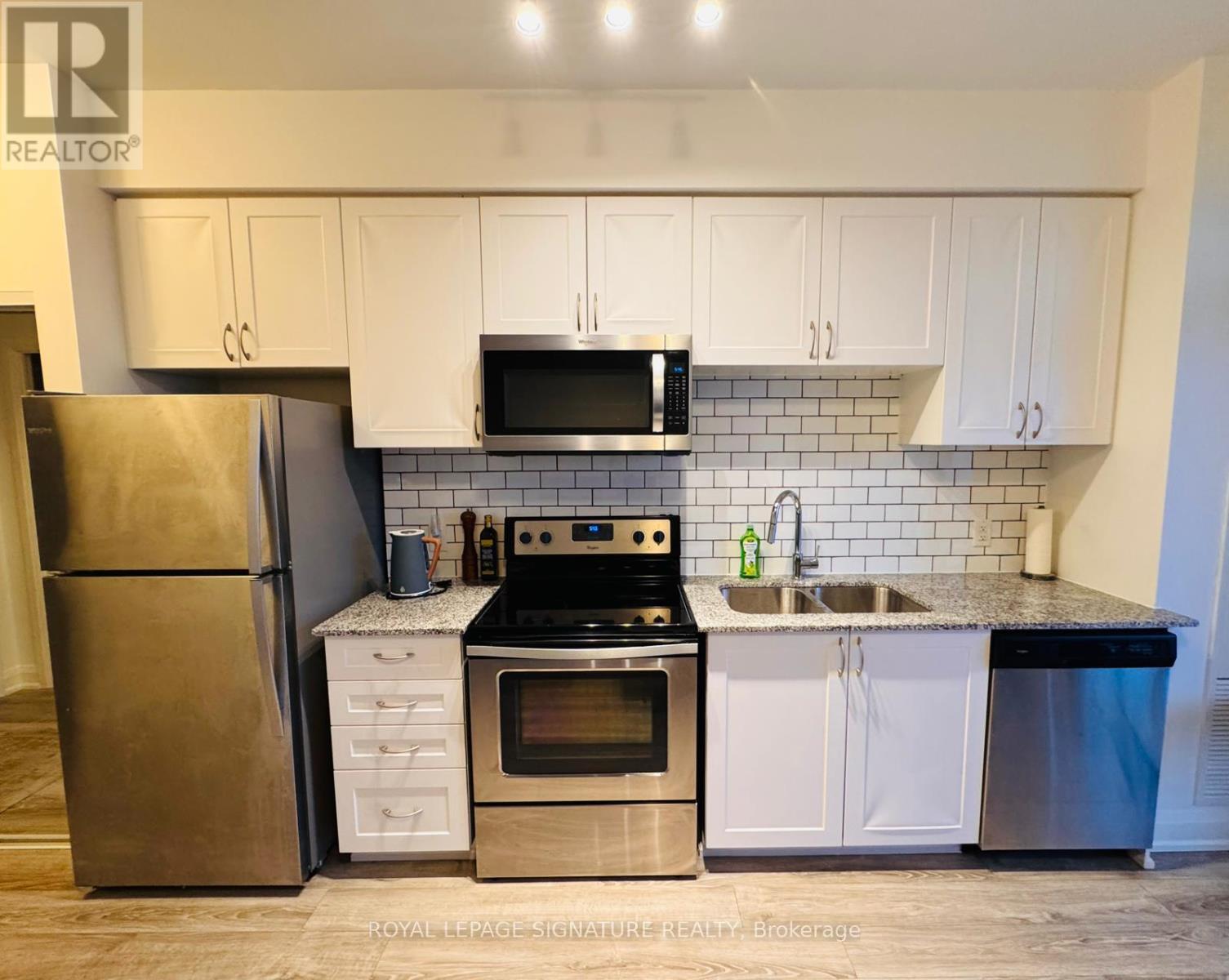 705 - 2800 Keele Street, Toronto, Ontario M3M 0B8 - Photo 6 - W12530110