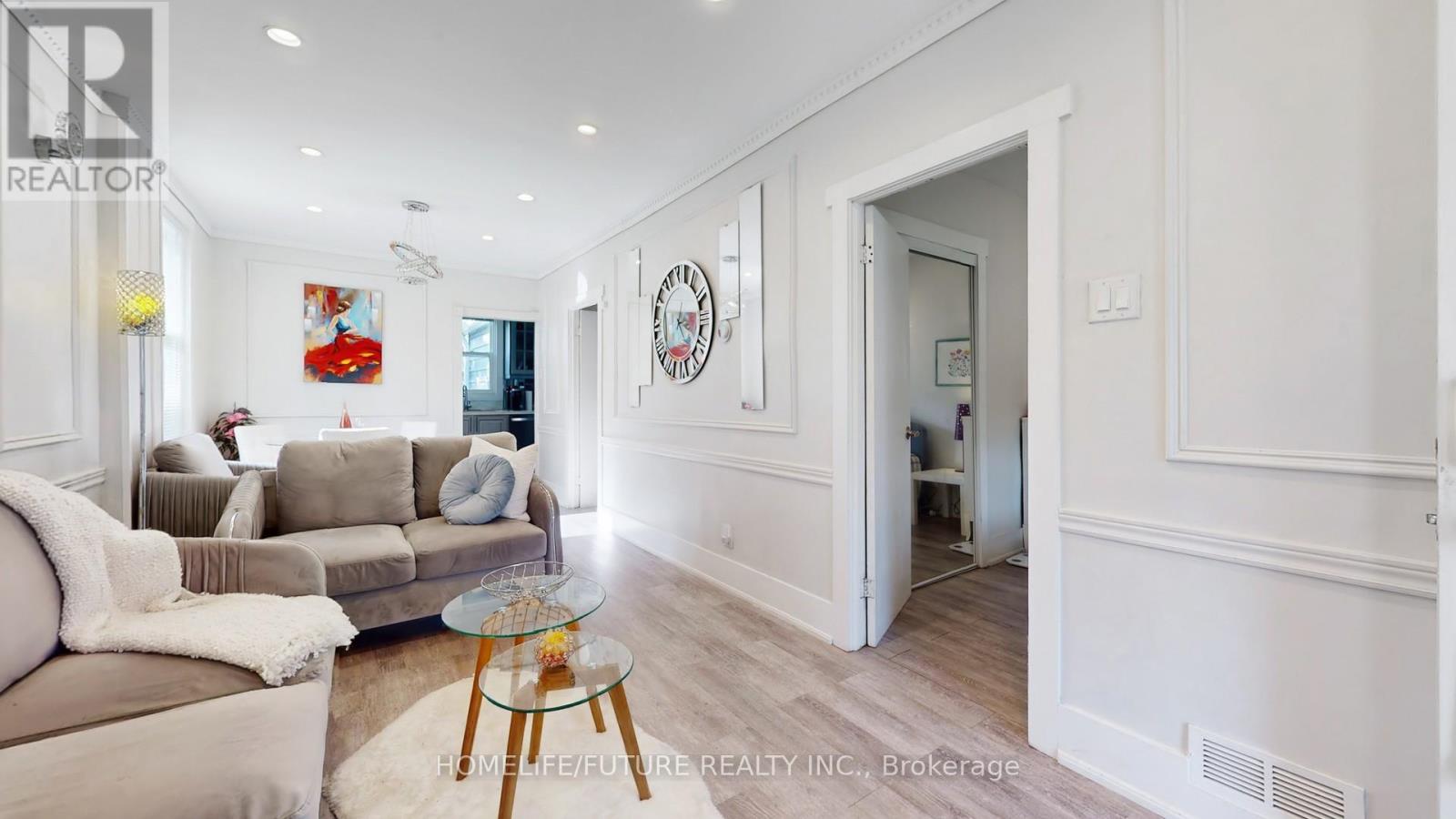 82 Heman Street, Toronto, Ontario  M8V 1X5 - Photo 9 - W12530150