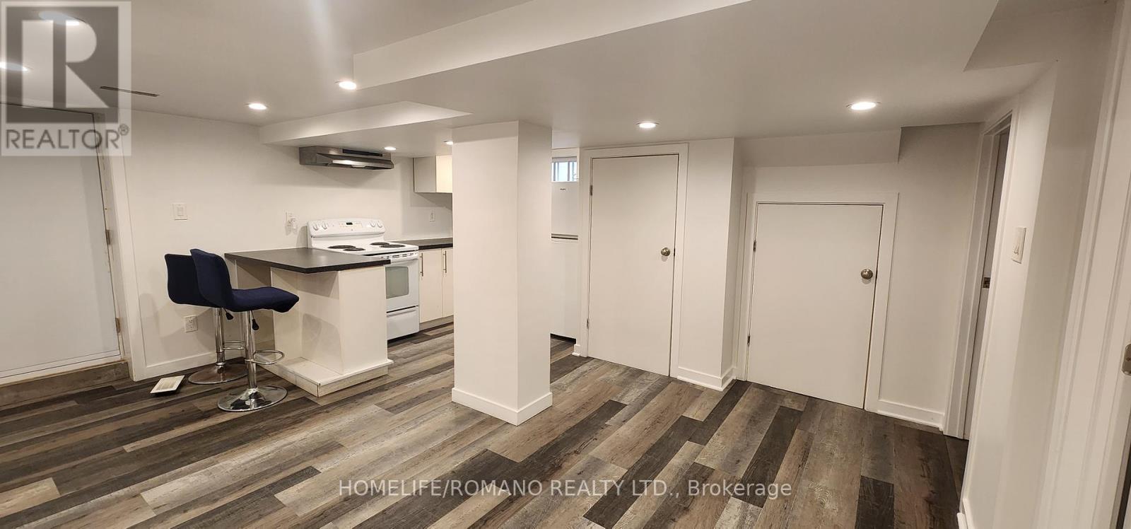 Bsmt - 10 Hartley Avenue, Toronto, Ontario  M6E 4E6 - Photo 5 - W12530176