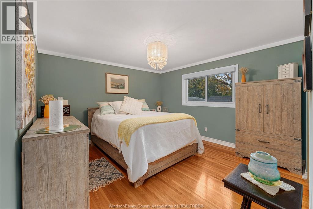 3348 Randolph, Windsor, Ontario  N9E 3E7 - Photo 16 - 25028512