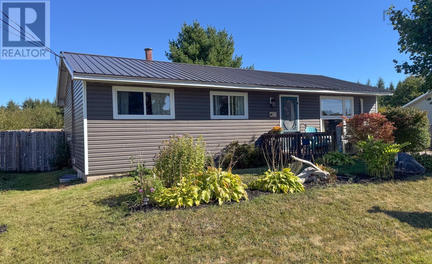 20 Valleyview Court, North River, Nova Scotia  B6L 6W8 - Photo 1 - 202522716