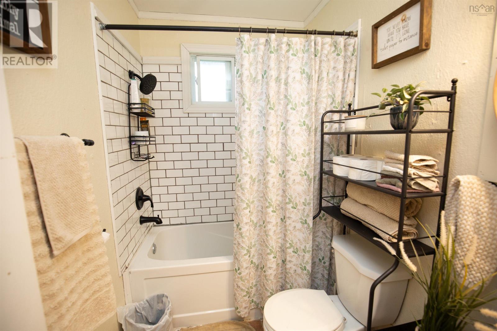 20 Valleyview Court, North River, Nova Scotia  B6L 6W8 - Photo 21 - 202522716