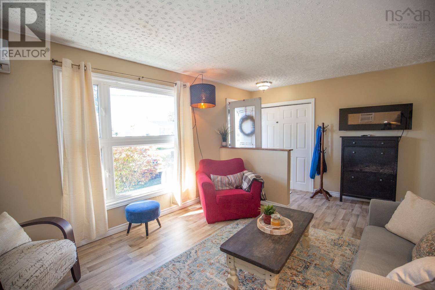 20 Valleyview Court, North River, Nova Scotia  B6L 6W8 - Photo 4 - 202522716