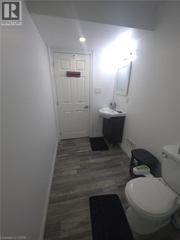 348 Thomas Slee Drive, Kitchener, Ontario  N2P 2X5 - Photo 31 - 40785377