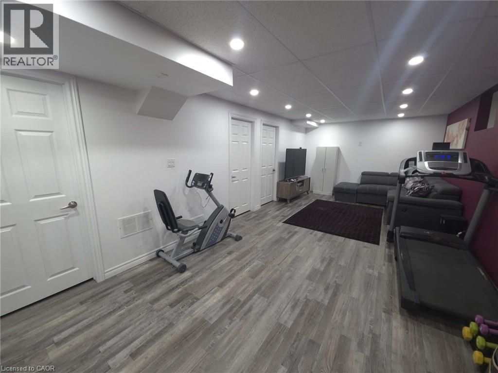 348 Thomas Slee Drive, Kitchener, Ontario  N2P 2X5 - Photo 27 - 40785377