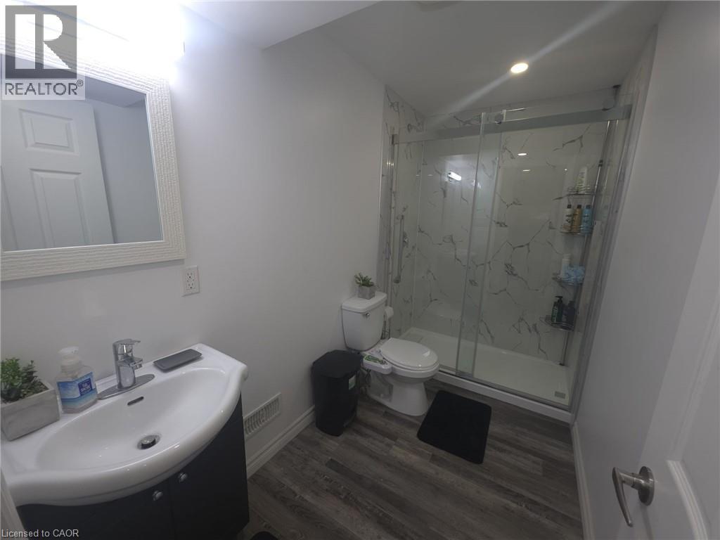 348 Thomas Slee Drive, Kitchener, Ontario  N2P 2X5 - Photo 30 - 40785377