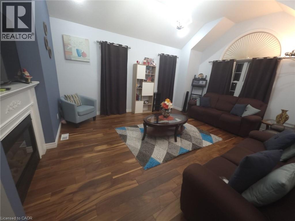 348 Thomas Slee Drive, Kitchener, Ontario  N2P 2X5 - Photo 21 - 40785377