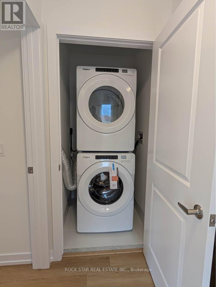 30 - 70 Kenesky Drive, Hamilton, Ontario  L8B 1Y4 - Photo 21 - X12530124