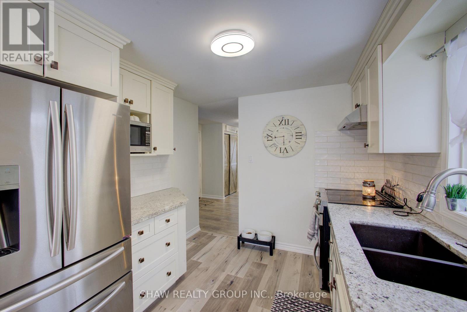 164 Tait Crescent, Centre Wellington, Ontario  N1M 3P5 - Photo 15 - X12530156