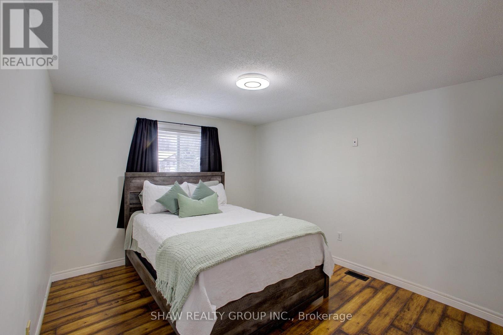 164 Tait Crescent, Centre Wellington, Ontario  N1M 3P5 - Photo 23 - X12530156