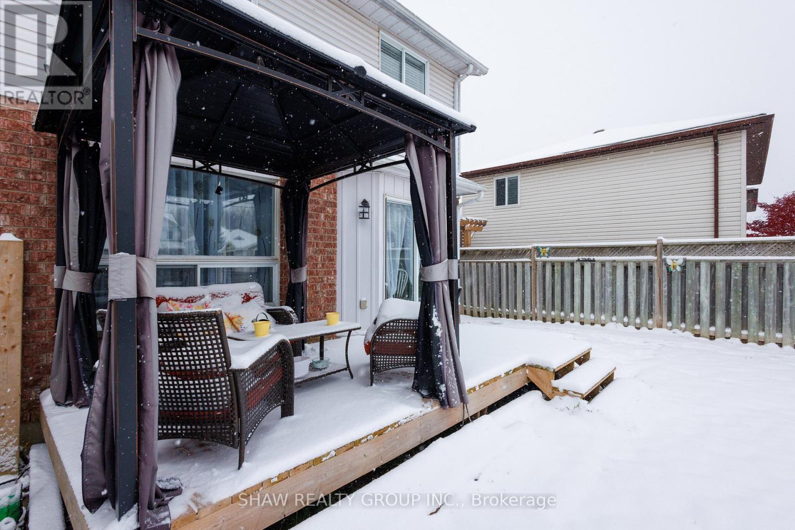 164 Tait Crescent, Centre Wellington, Ontario  N1M 3P5 - Photo 36 - X12530156
