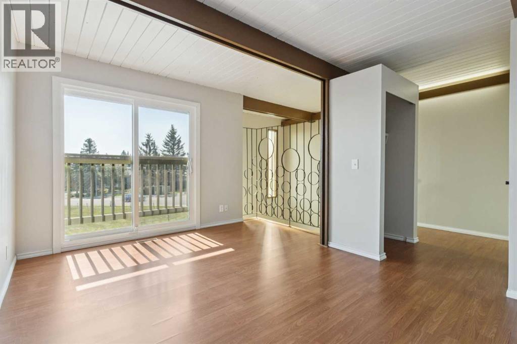 102, 7416 Hunterview Drive Nw, Calgary, Alberta  T2K 5J2 - Photo 7 - A2256834