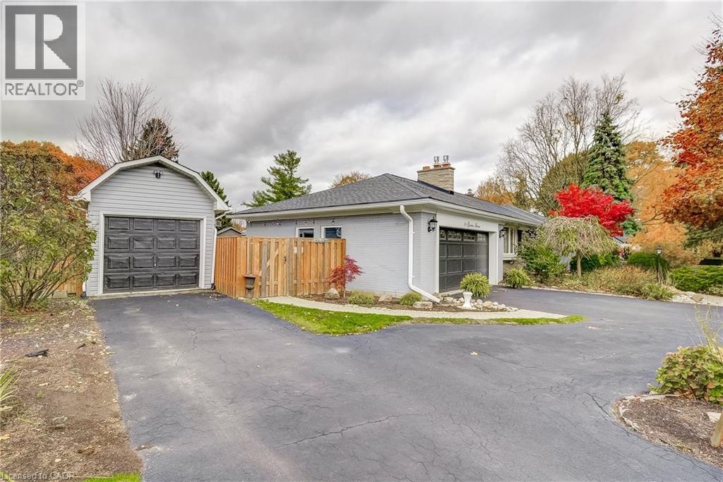 81 Garden Avenue, Ancaster, Ontario  L9G 2J6 - Photo 3 - 40785978