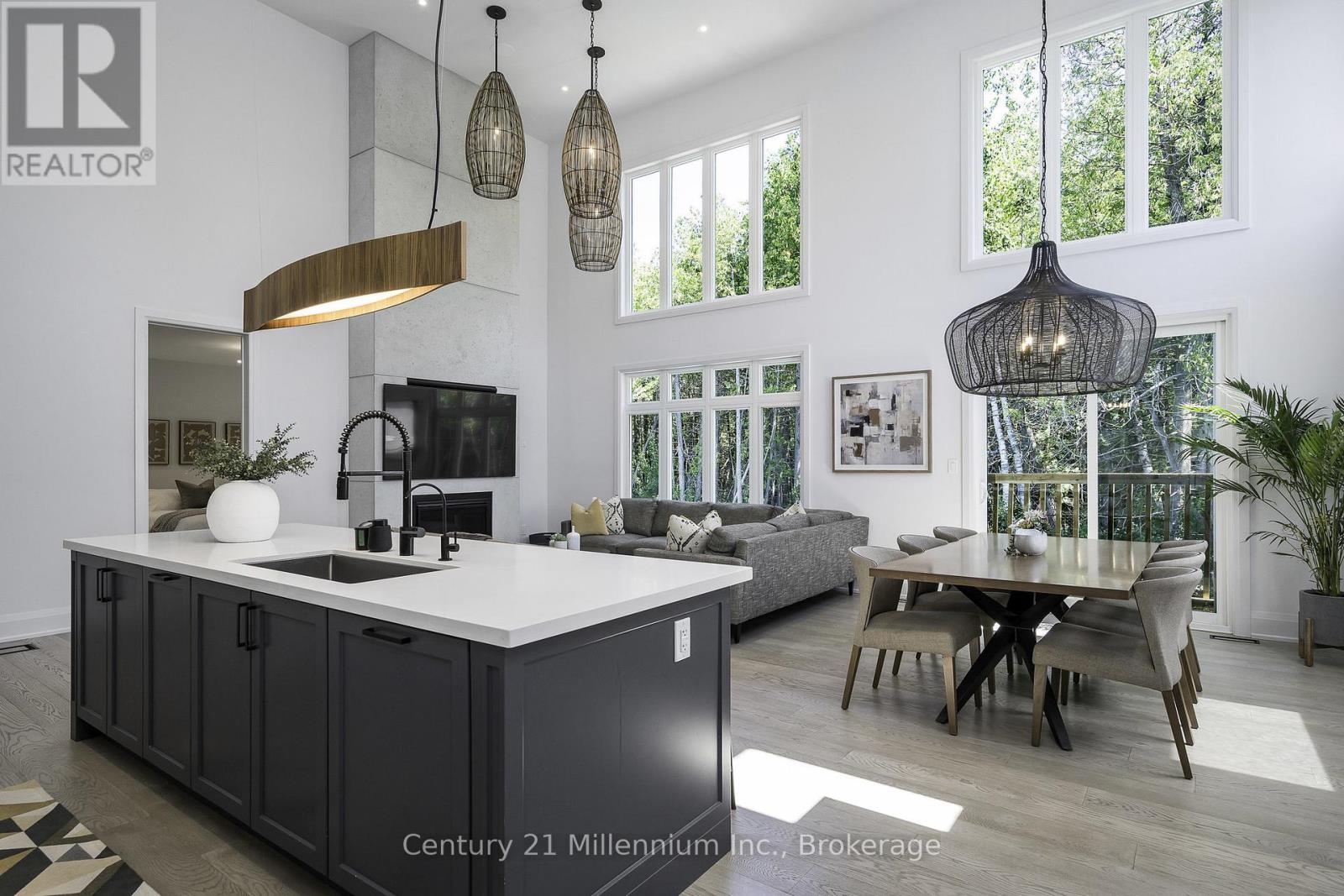 107 Tekiah Road, Blue Mountains, Ontario  N0H 1J0 - Photo 14 - X12530364