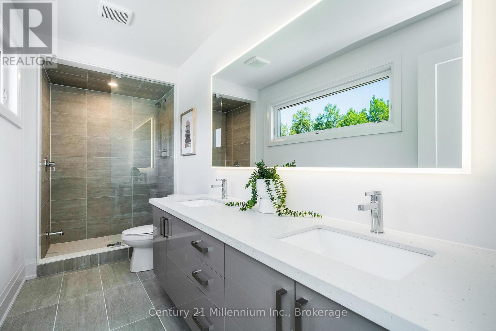 107 Tekiah Road, Blue Mountains, Ontario  N0H 1J0 - Photo 23 - X12530364