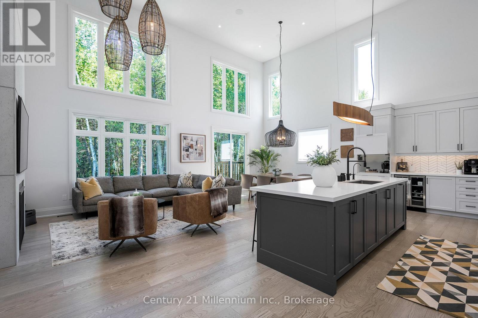 107 Tekiah Road, Blue Mountains, Ontario  N0H 1J0 - Photo 7 - X12530364