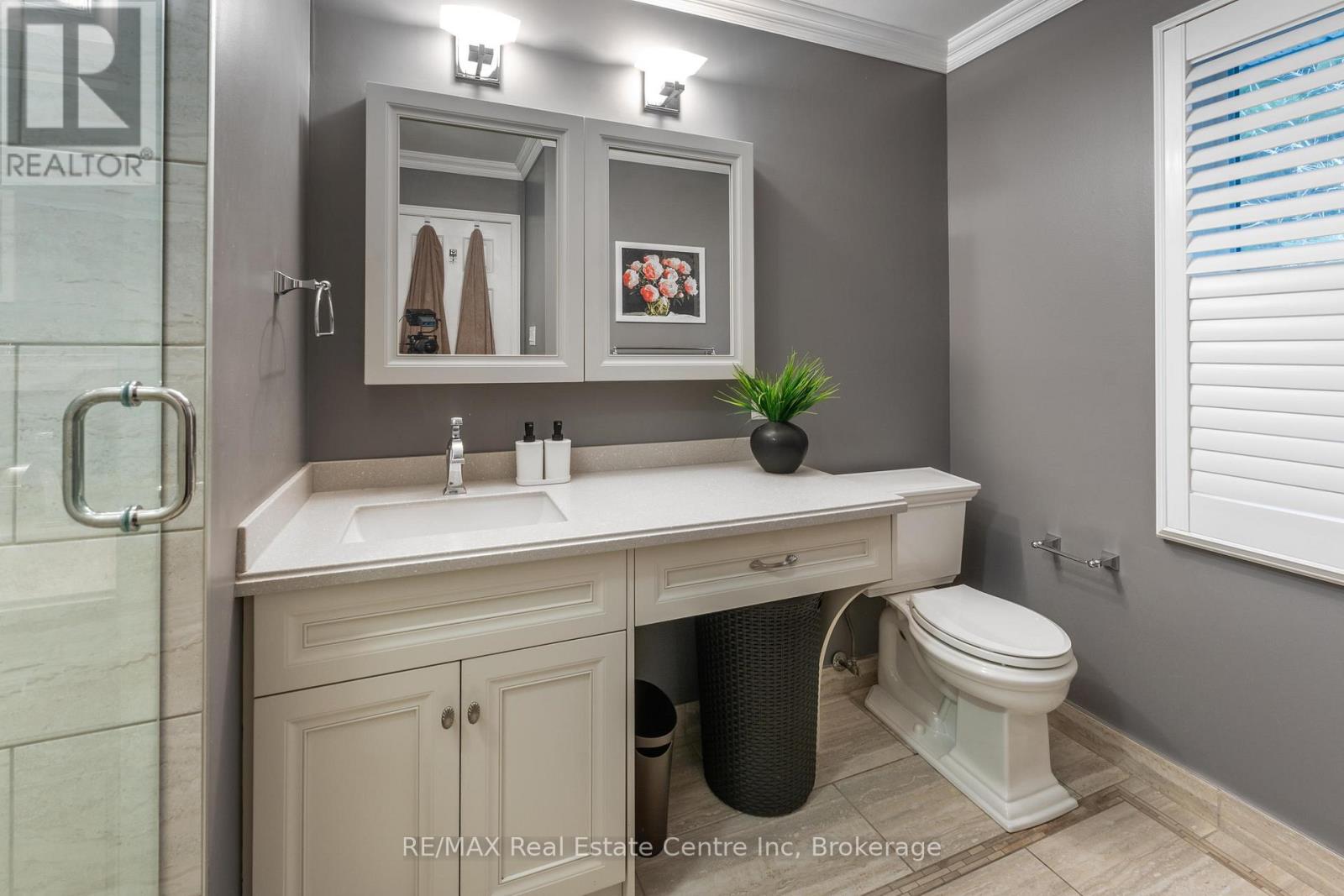 3 - 94 Woodlawn Road E, Guelph, Ontario  N1E 1B7 - Photo 12 - X12530370