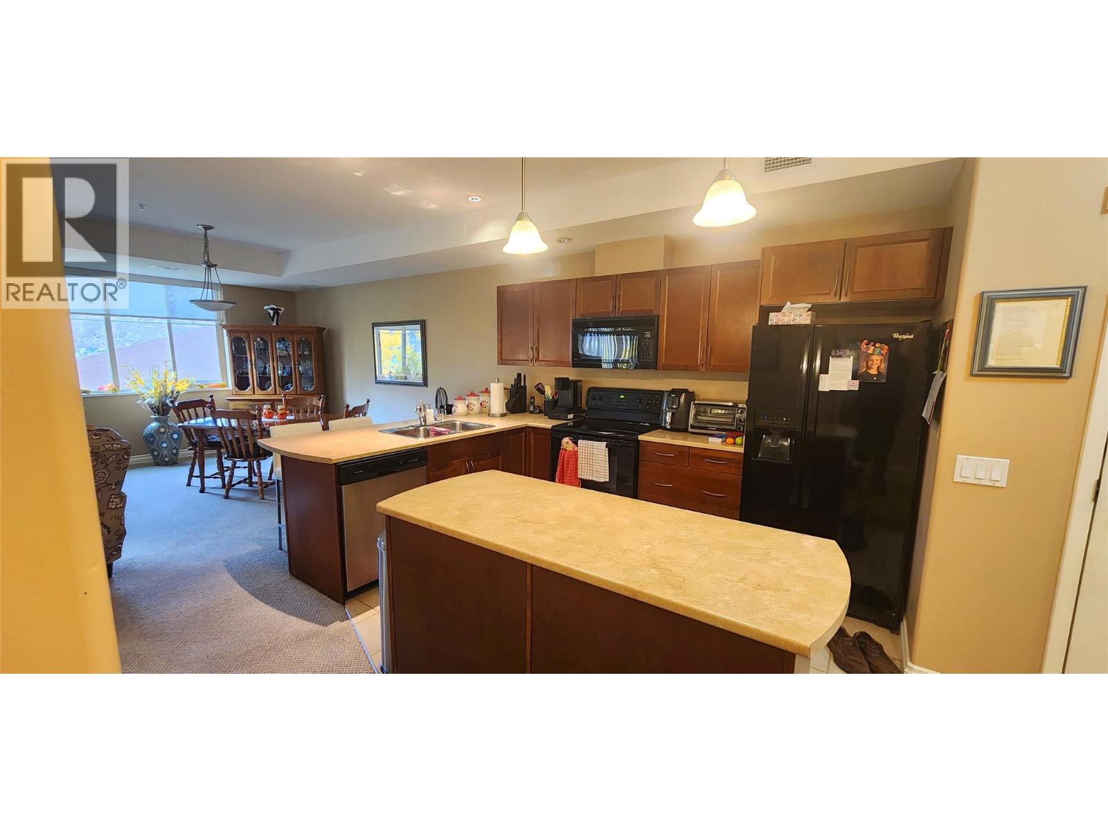921 Spillway Road Unit# 306b, Oliver, British Columbia  V0H 1T8 - Photo 2 - 10368853