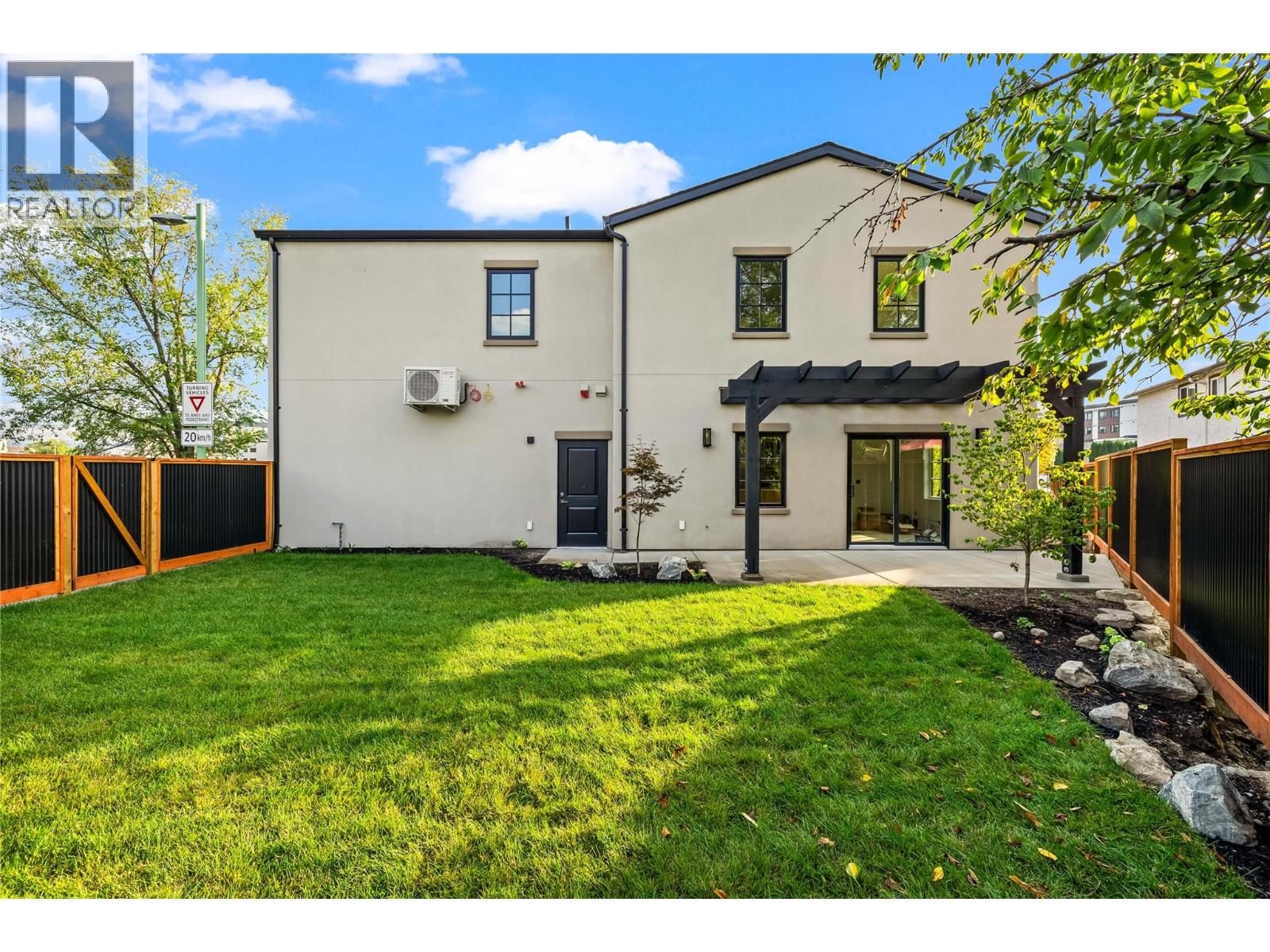 2957 Conlin Court Unit# 1, Kelowna, British Columbia  V1Y 7S7 - Photo 42 - 10364989