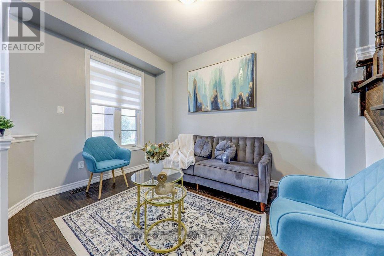 106 Masterson Lane, Ajax, Ontario  L1T 0N6 - Photo 4 - E12529374