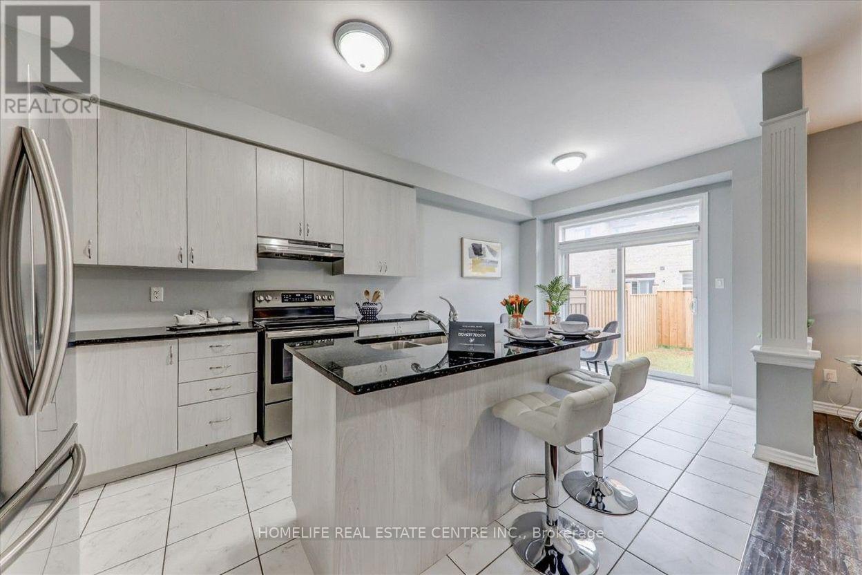 106 Masterson Lane, Ajax, Ontario  L1T 0N6 - Photo 5 - E12529374