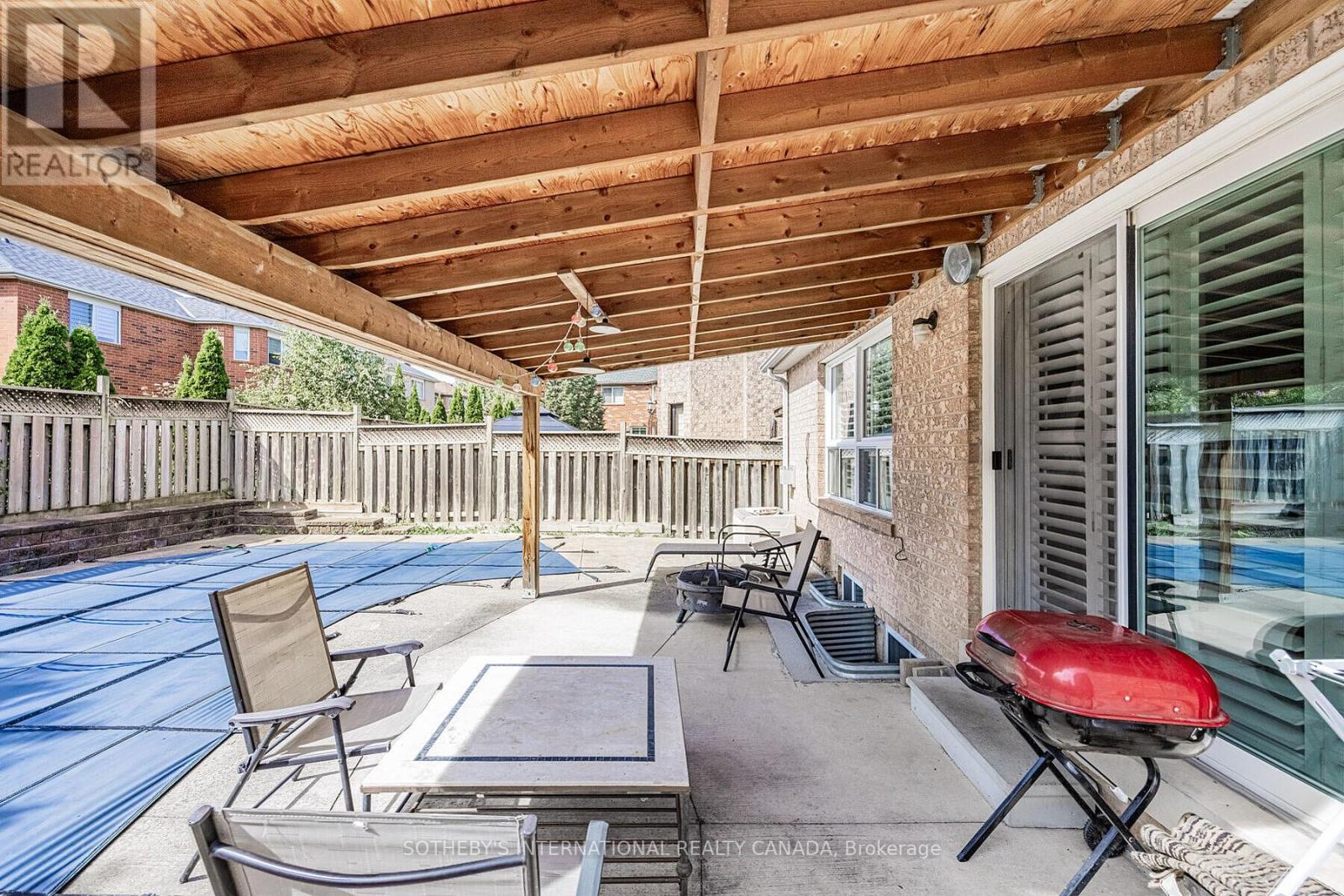 Upper - 5930 Bassinger Place, Mississauga, Ontario  L5M 6K5 - Photo 27 - W12449834