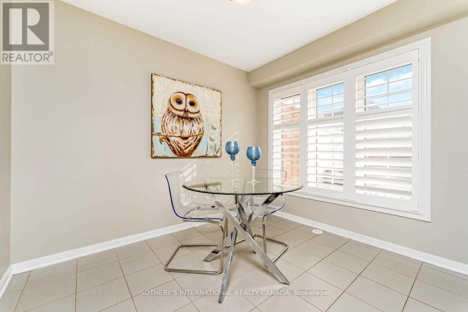 937 Brassard Circle, Milton, Ontario  L9T 8E2 - Photo 10 - W12457508