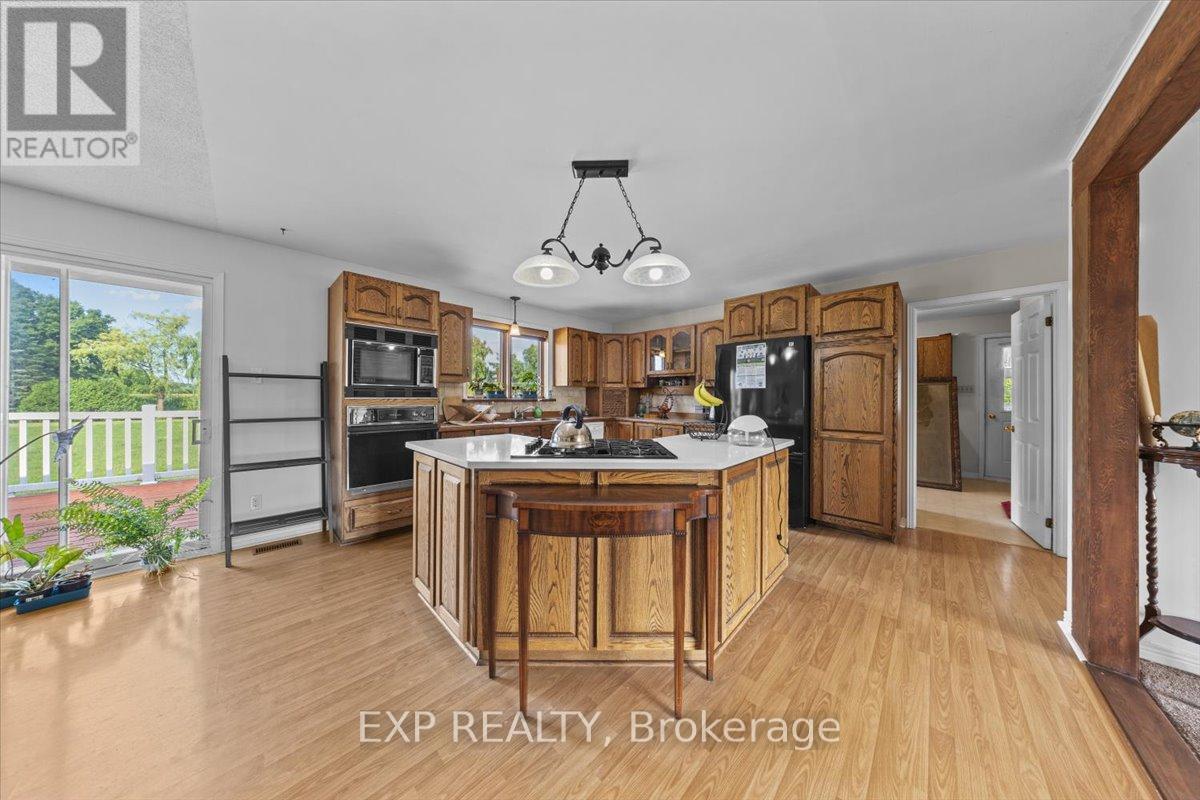 3382 Carp Road, Ottawa, Ontario  K0A 1L0 - Photo 26 - X12384795